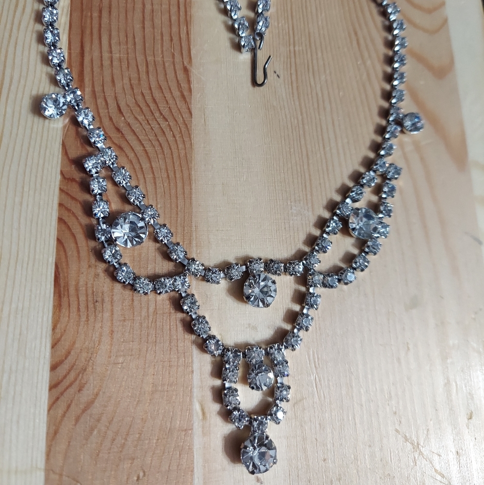 Frosted Silver/Faceted Crystal Drape Statement Necklace